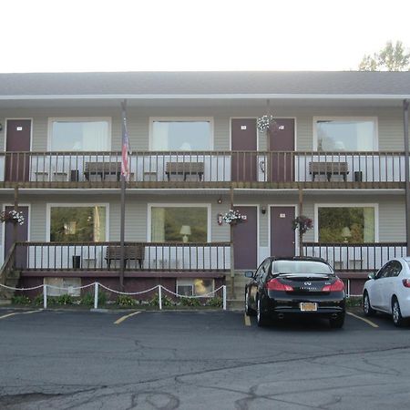 Legacy Inn & Suites Of Lake George Exterior foto